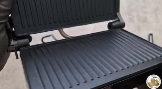Royalty Line Sandwich Device - Contact Grill - Panini Grill - 1000W - Toaster Grill - 1000W - Sandwich Iron - Grill Device - Zwart