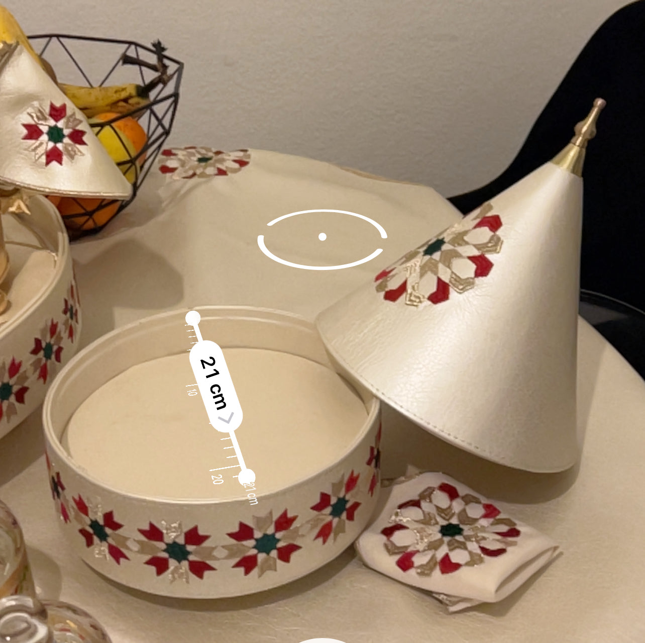 couleur zelija
 Mida tefour /serviettes / tabla / bouteille à eau