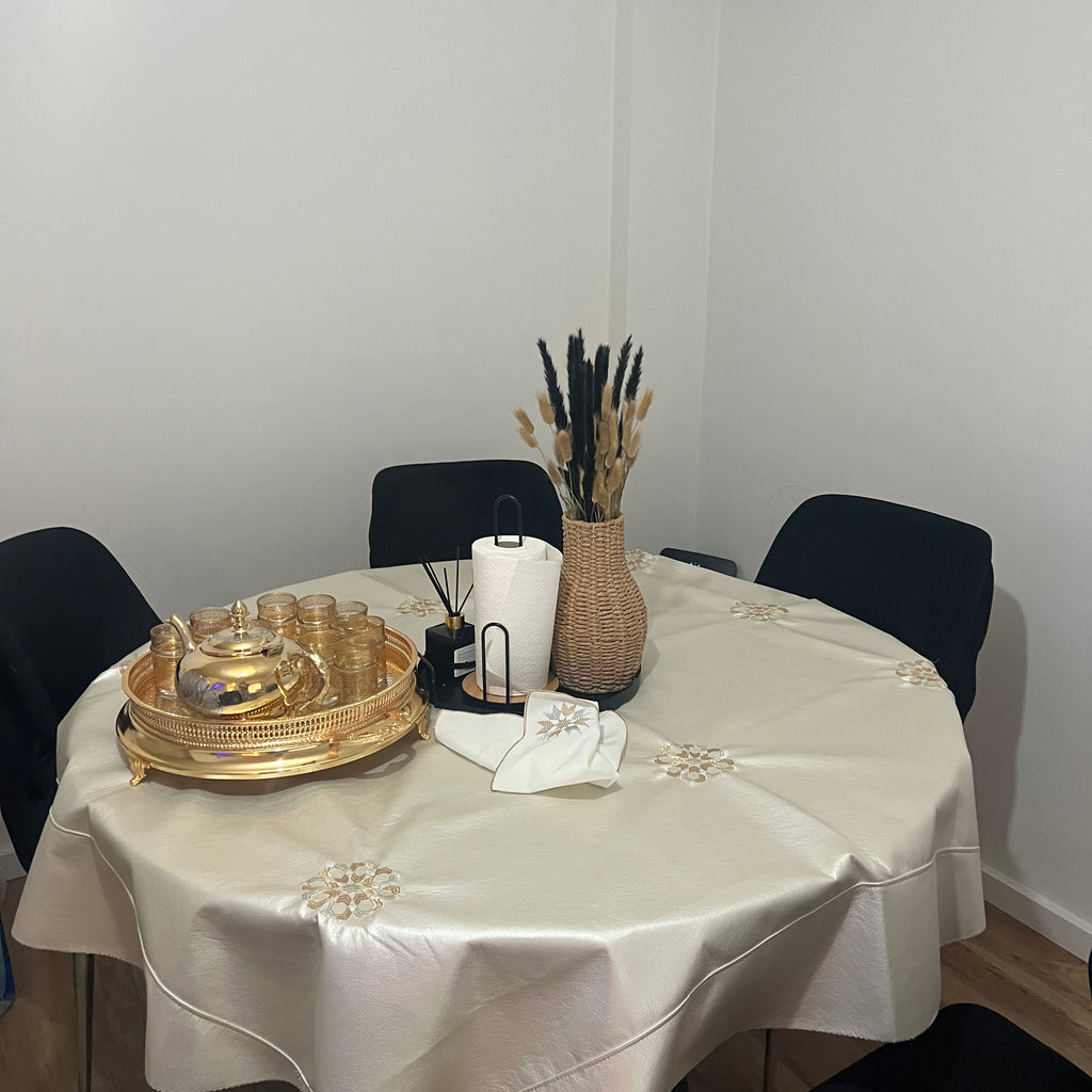 Nappe de table en simili cuir – Motif Zelija Cartier