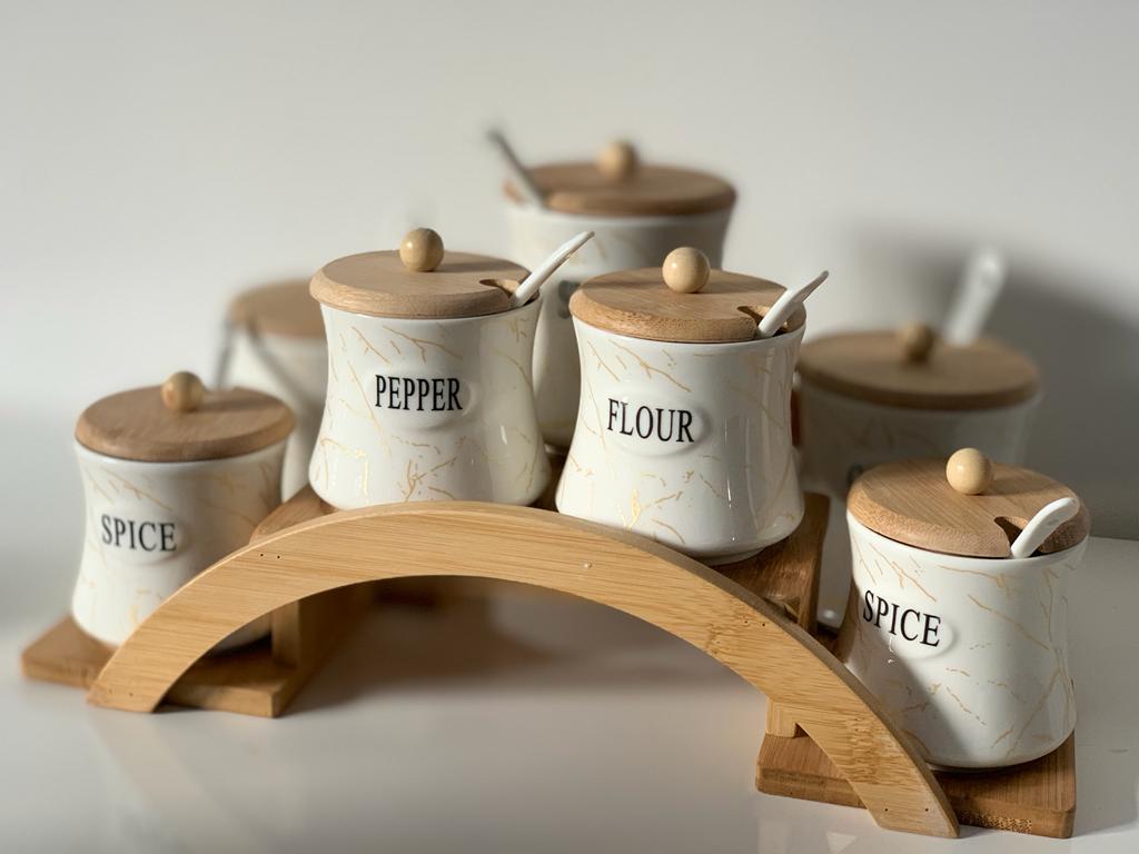 Ensemble de 7 pot a épices avec couvercle en bambou et support en bois